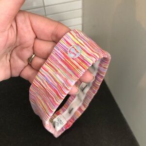 Lululemon ladies headband 🍋